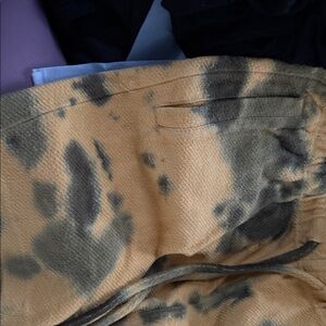 Black Graphic T-Shirt with Artistic Print,multiple shirtdv tie dye